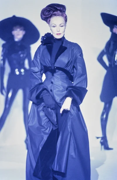 Look 1